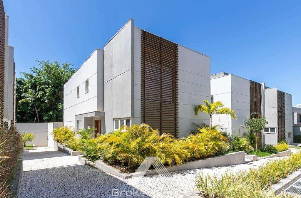 Casa de Condomínio à venda com 4 quartos, 372m² - Foto 32