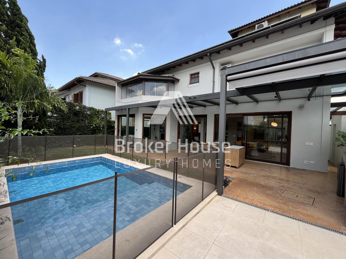 Casa de Condomínio, 5 quartos - Foto 1