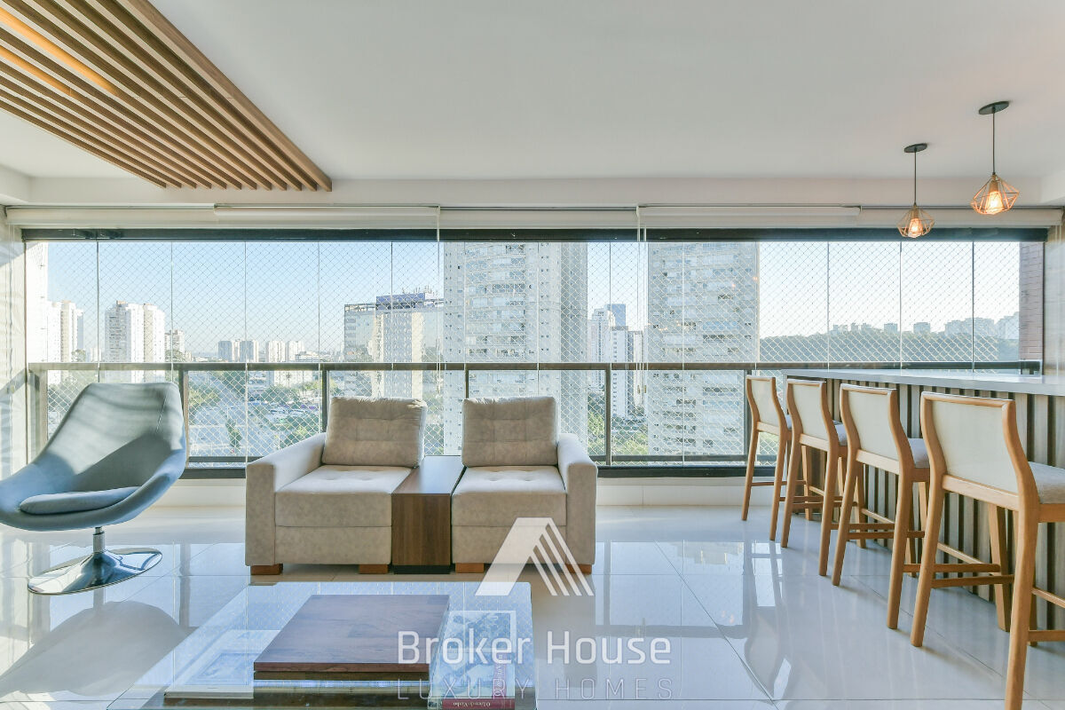 Apartamento, 3 quartos, 209 m² - Foto 2