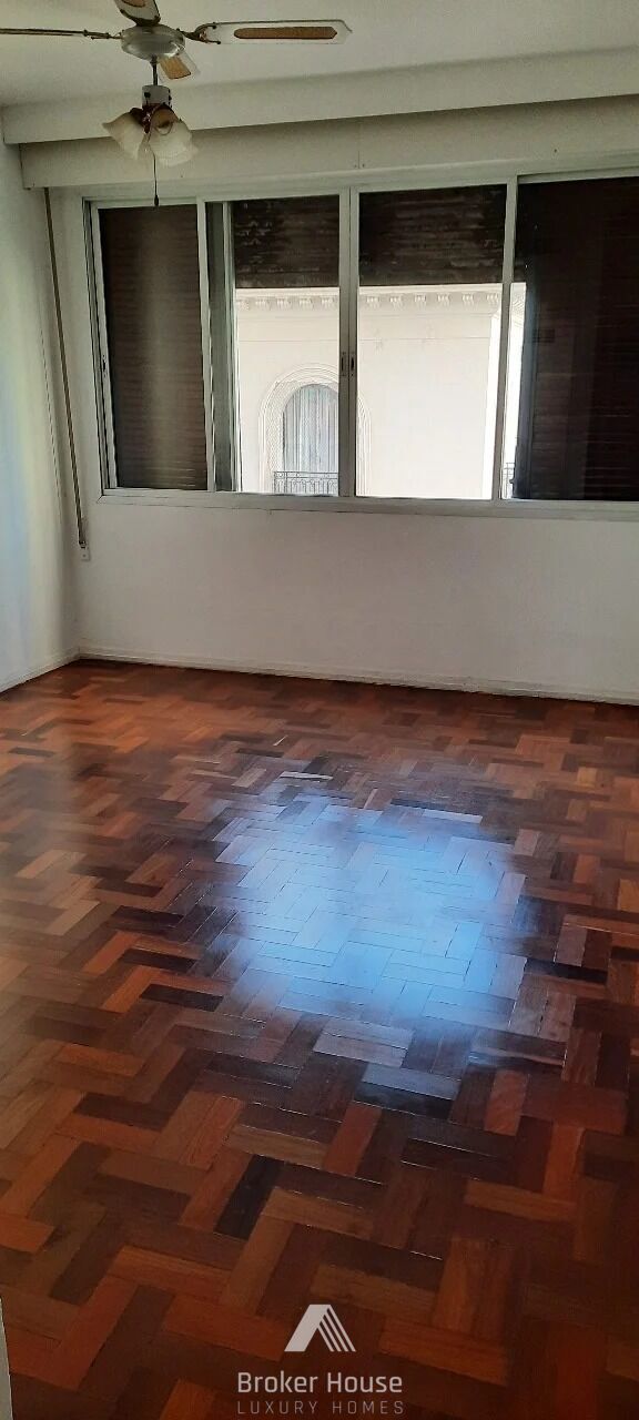 Apartamento à venda com 3 quartos, 169m² - Foto 9