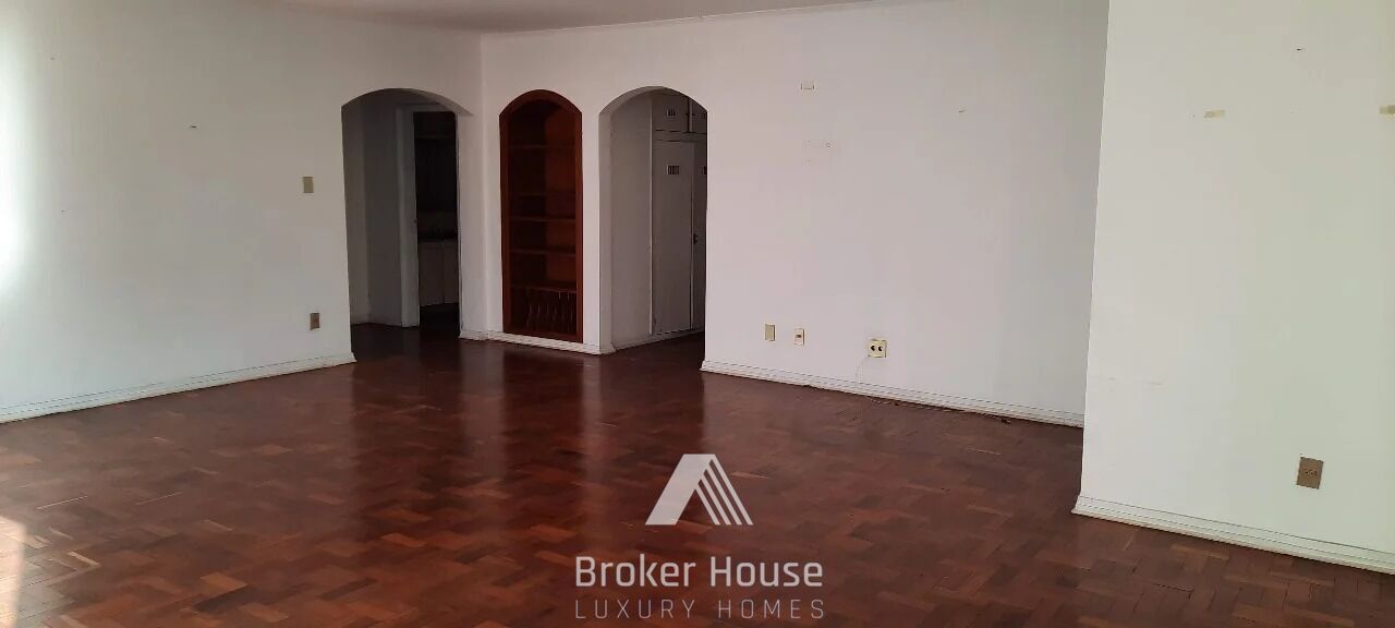 Apartamento à venda com 3 quartos, 169m² - Foto 2