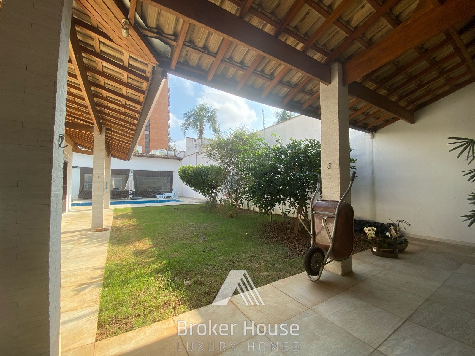 Casa, 4 quartos, 440 m² - Foto 10