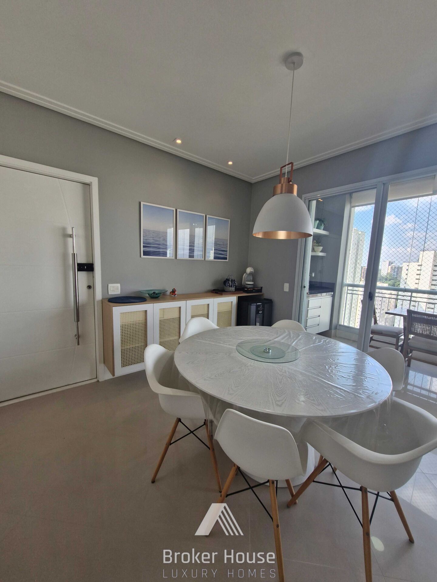 Apartamento para alugar com 2 quartos, 98m² - Foto 7