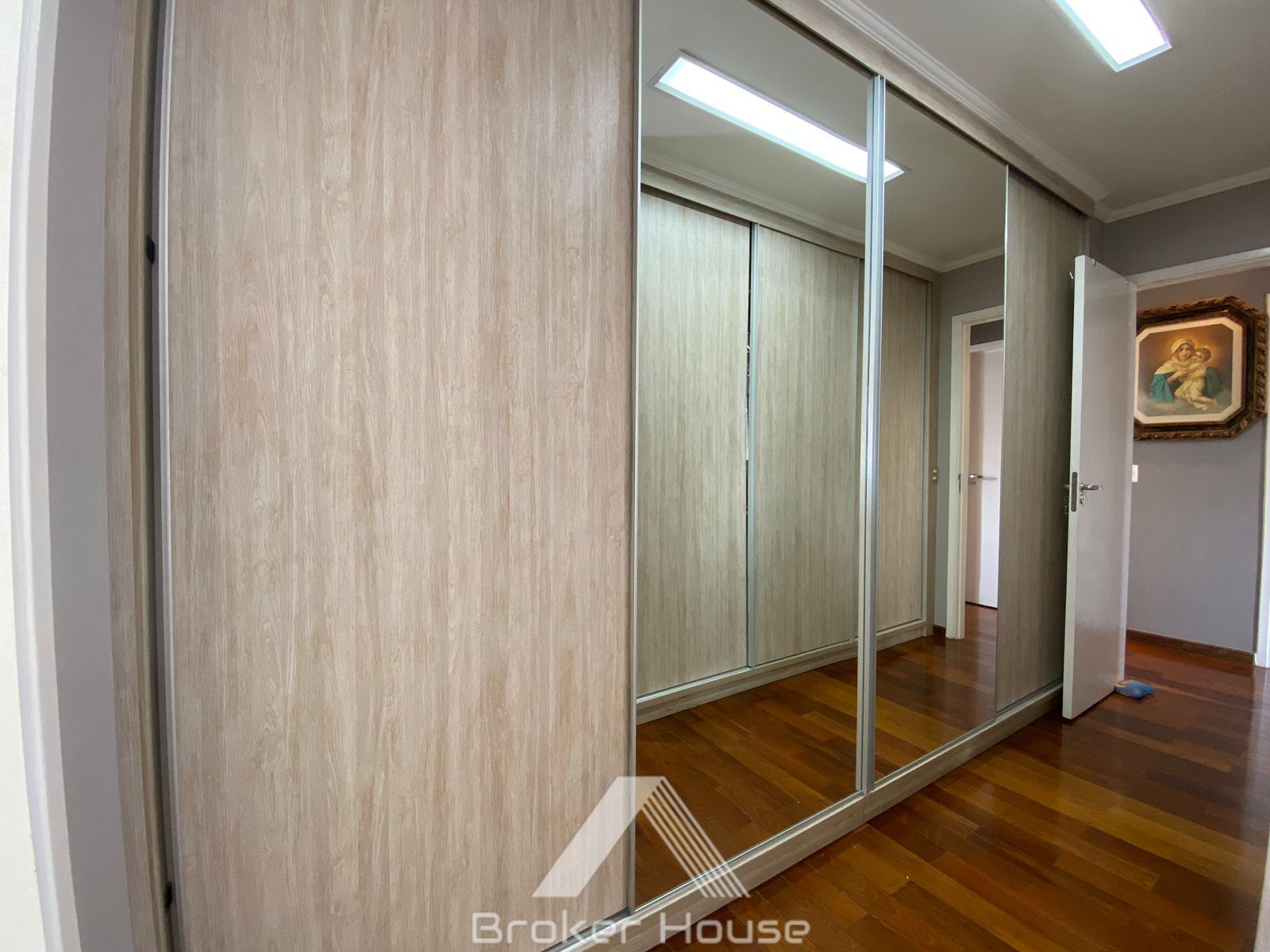 Apartamento à venda com 3 quartos, 154m² - Foto 22