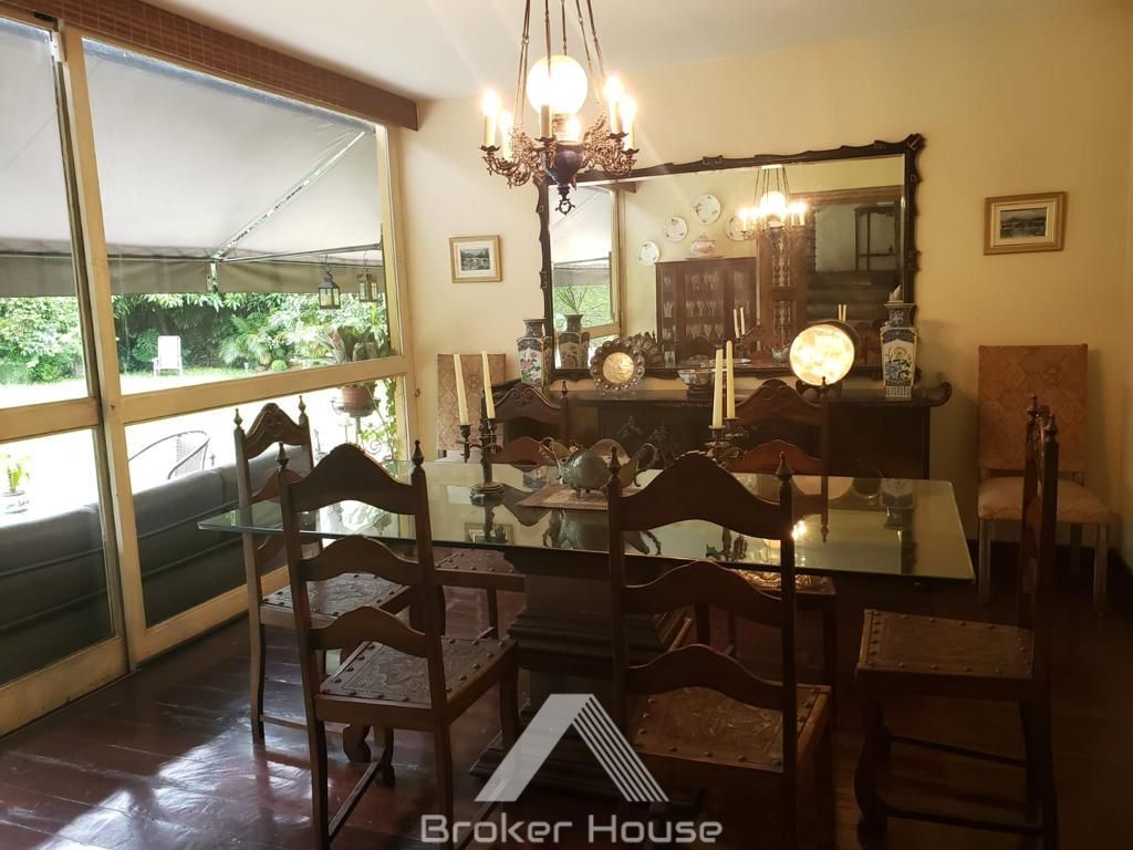 Casa à venda com 5 quartos, 351m² - Foto 17