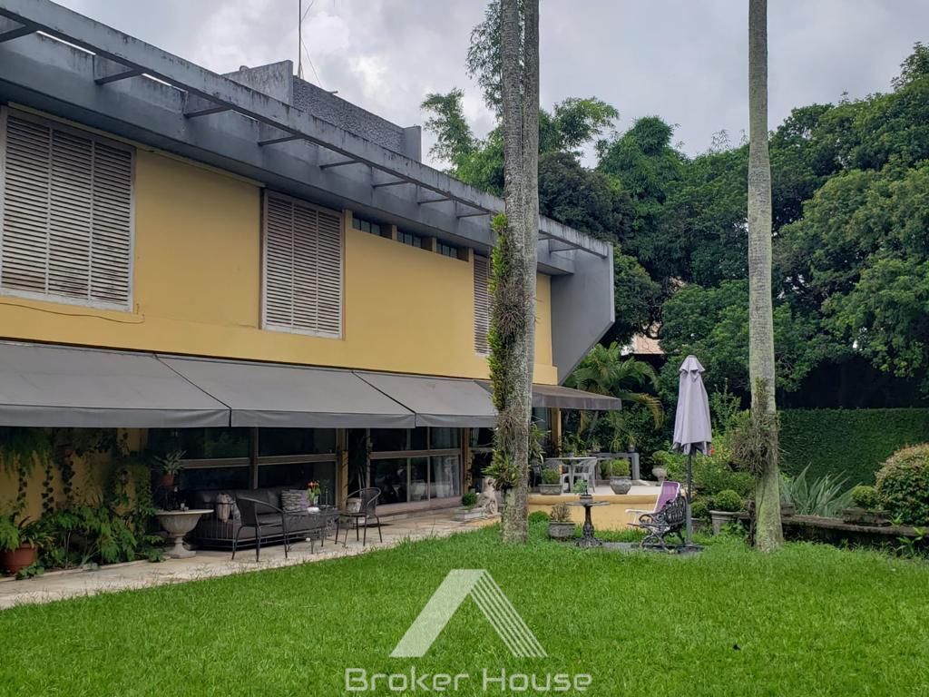 Casa à venda com 5 quartos, 351m² - Foto 1