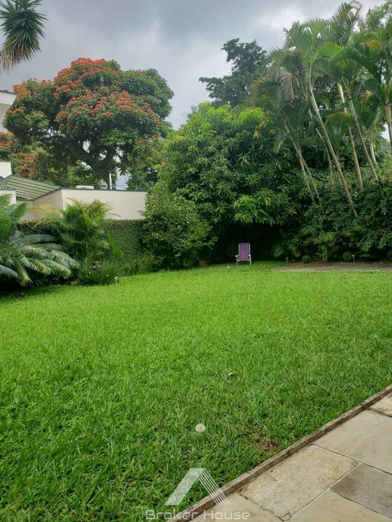 Casa à venda com 5 quartos, 351m² - Foto 5