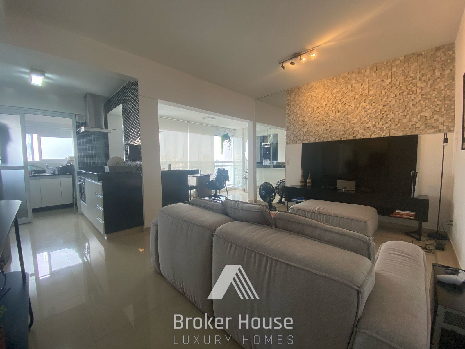 Apartamento, 1 quarto, 53 m² - Foto 2