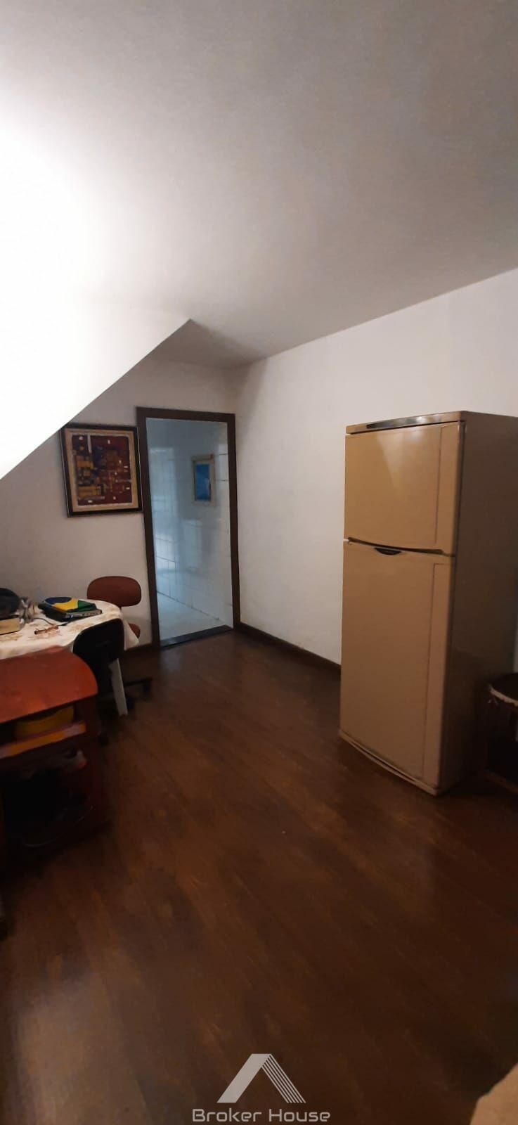 Casa à venda com 2 quartos, 110m² - Foto 7