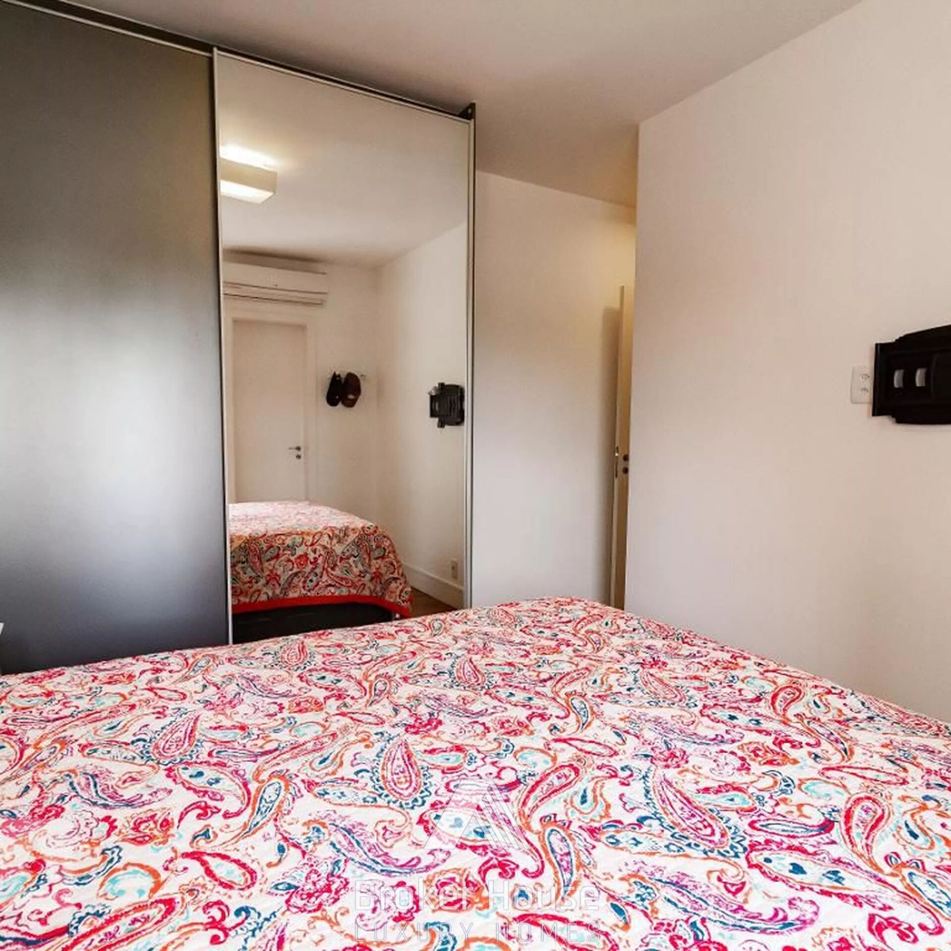 Apartamento à venda com 2 quartos, 109m² - Foto 17