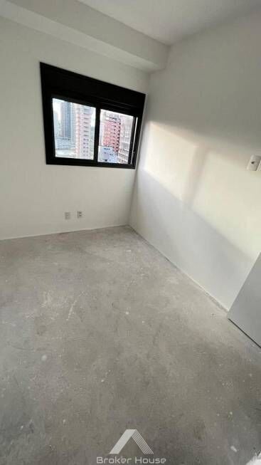 Apartamento à venda com 3 quartos, 85m² - Foto 17