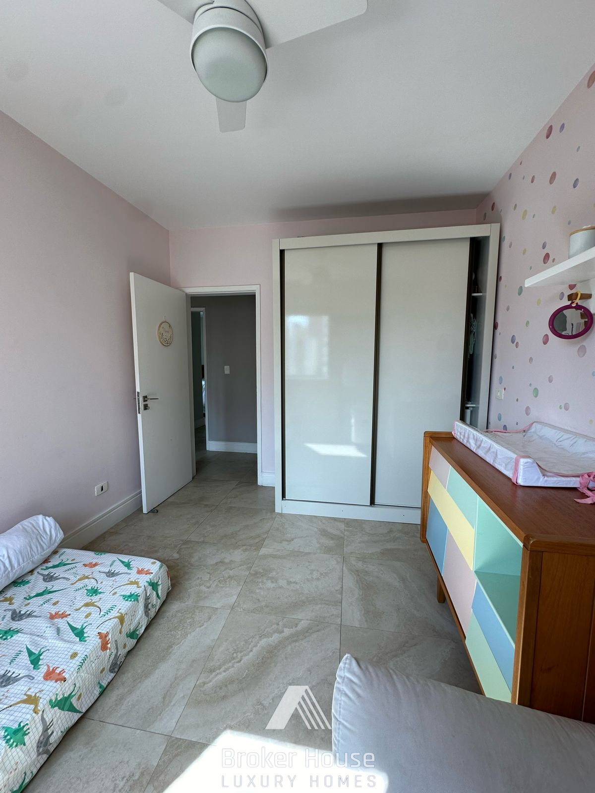 Apartamento à venda com 3 quartos, 115m² - Foto 18