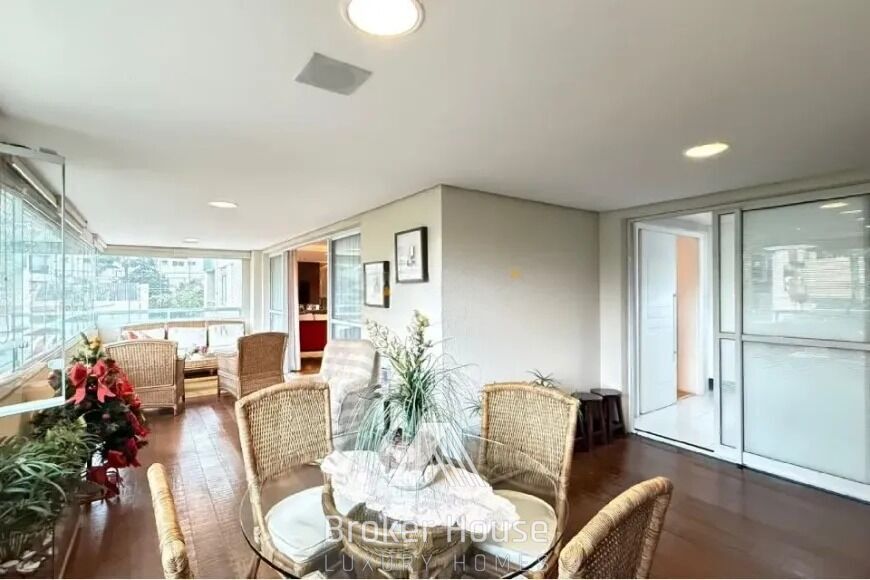 Apartamento, 3 quartos, 206 m² - Foto 8