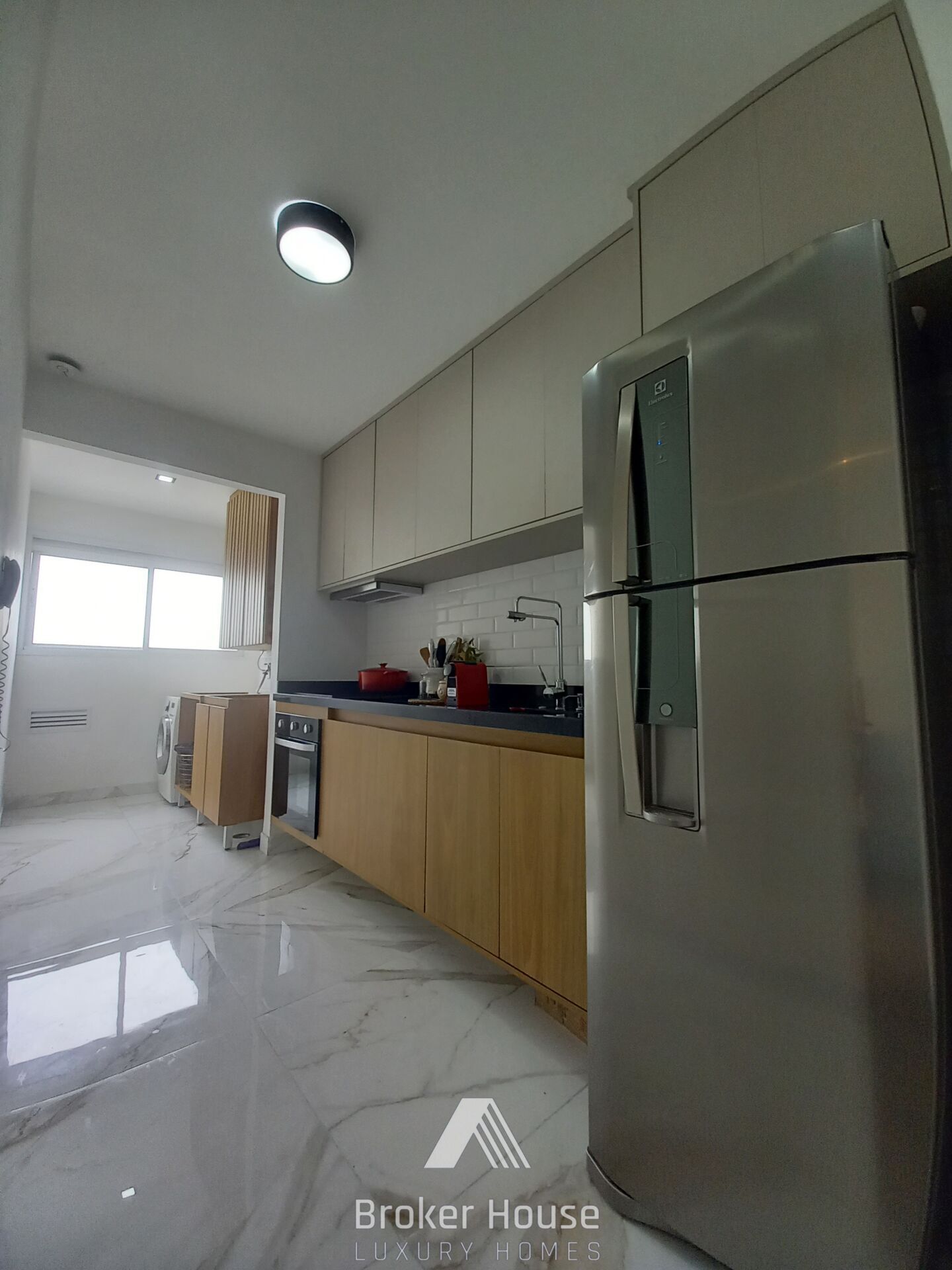 Apartamento para alugar com 3 quartos, 106m² - Foto 9