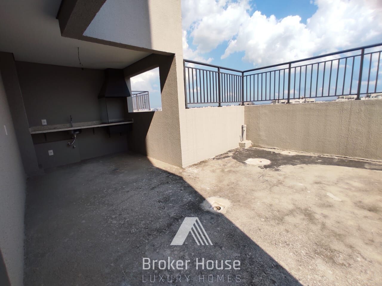 Cobertura à venda com 3 quartos, 224m² - Foto 17