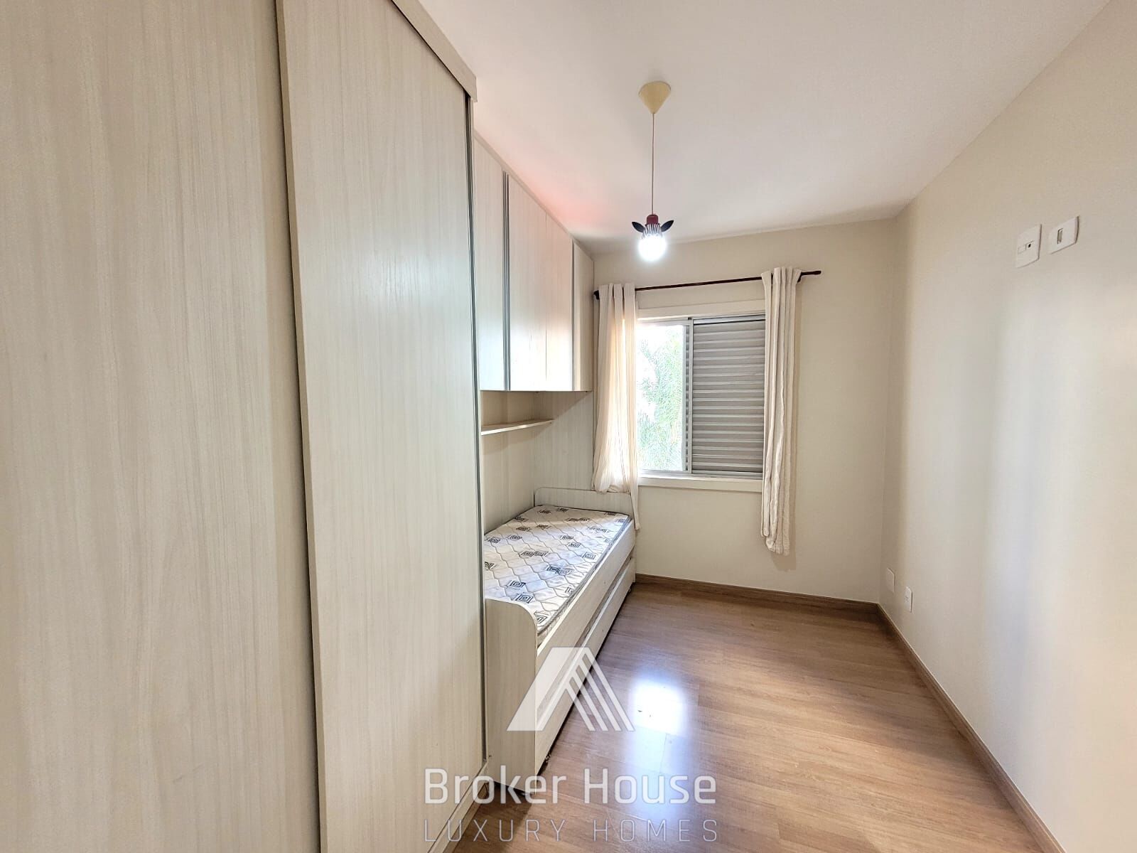 Apartamento à venda com 3 quartos, 73m² - Foto 9