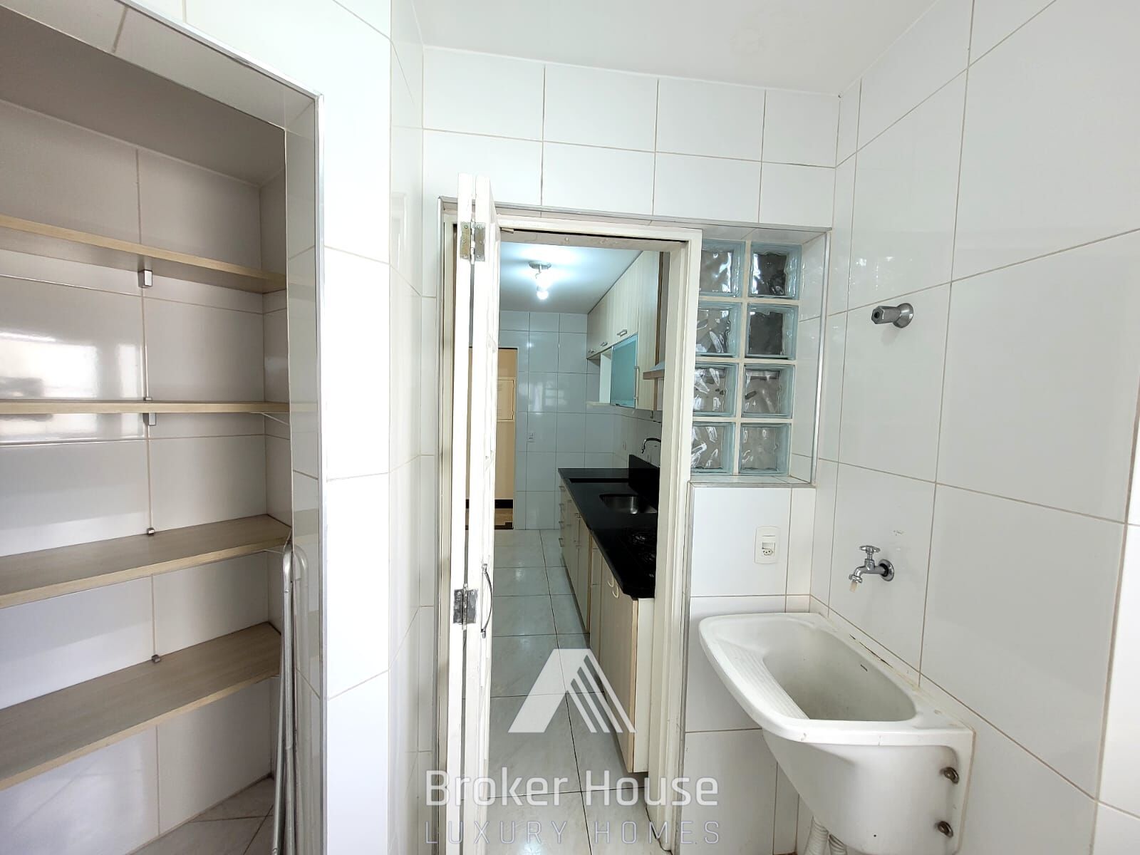 Apartamento à venda com 3 quartos, 73m² - Foto 22