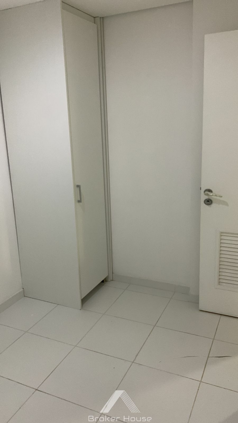 Apartamento para alugar com 5 quartos, 470m² - Foto 19