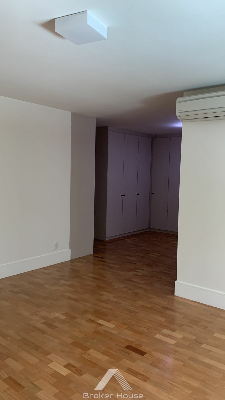 Apartamento para alugar com 5 quartos, 470m² - Foto 32