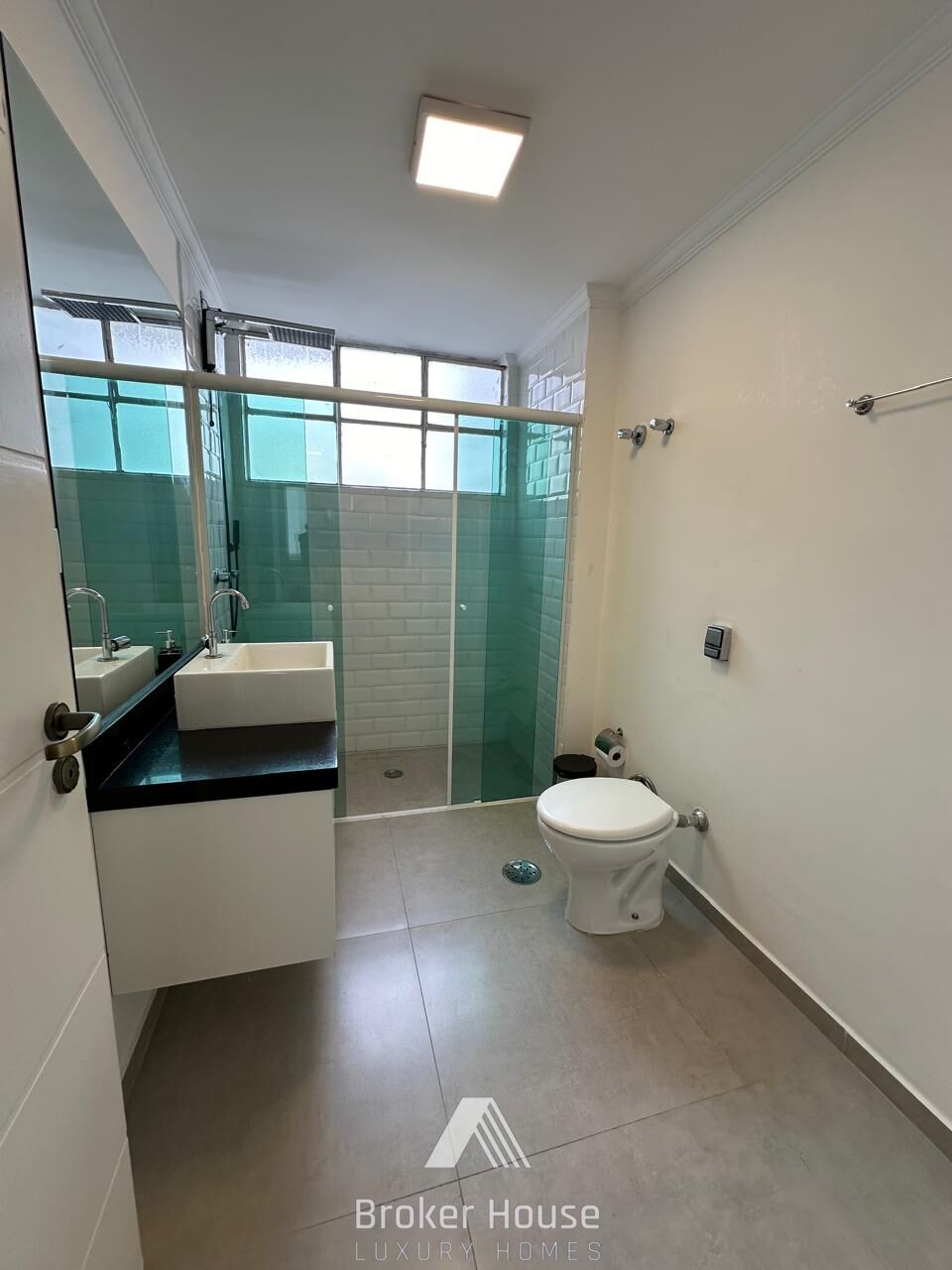 Apartamento à venda com 3 quartos, 134m² - Foto 15