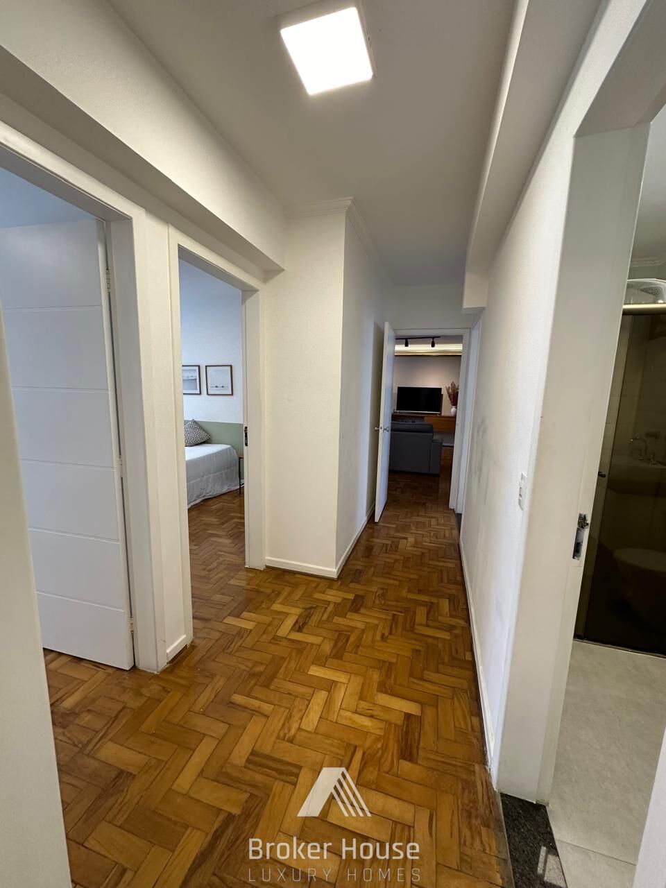 Apartamento à venda com 3 quartos, 134m² - Foto 18