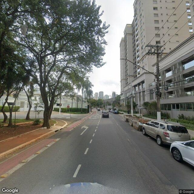 Imagem estática do "Street View" da localização