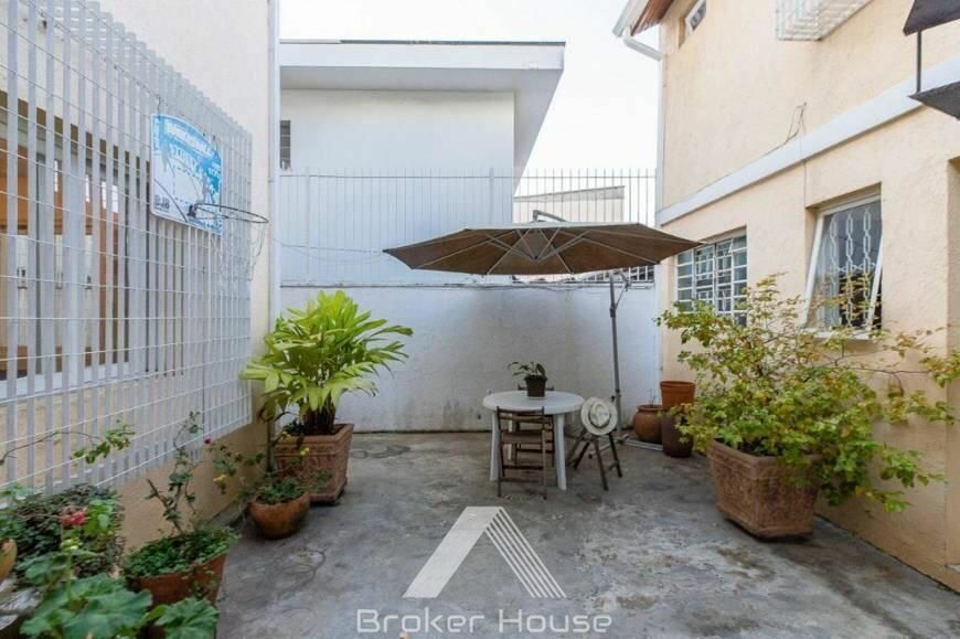 Casa à venda com 3 quartos, 224m² - Foto 11