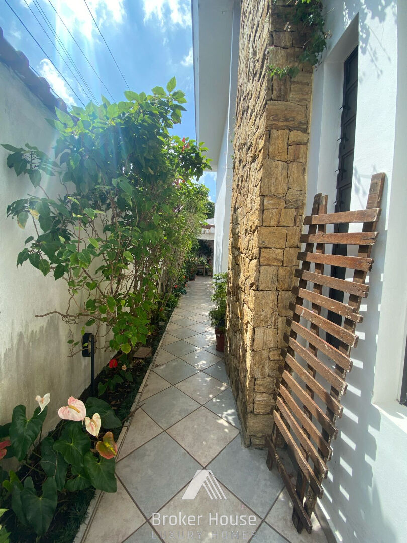 Casa, 4 quartos, 279 m² - Foto 9