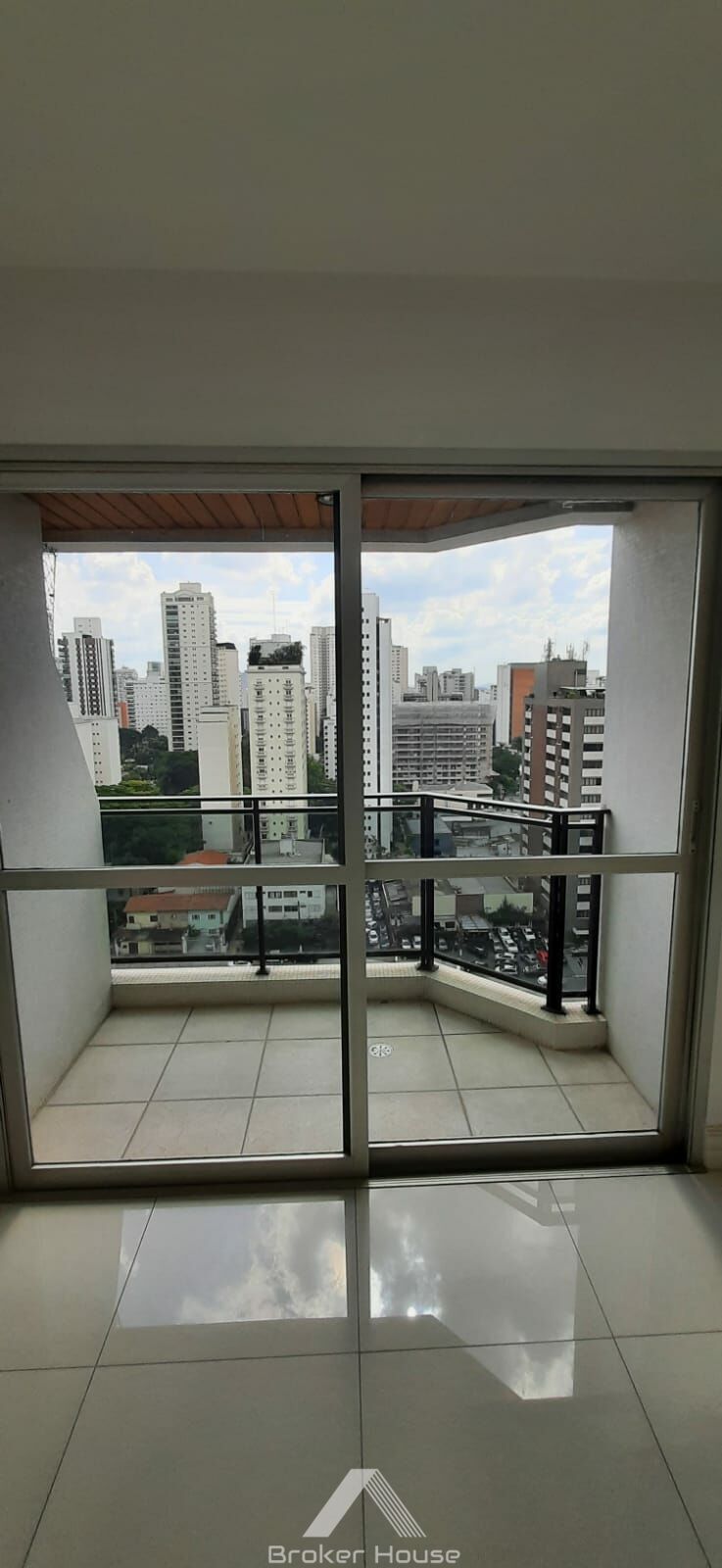 Apartamento à venda com 1 quarto, 47m² - Foto 3