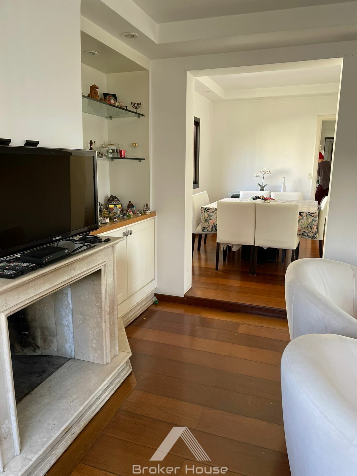 Apartamento à venda com 4 quartos, 210m² - Foto 7