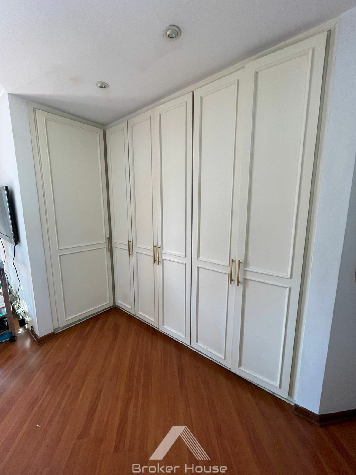 Apartamento à venda com 4 quartos, 210m² - Foto 18