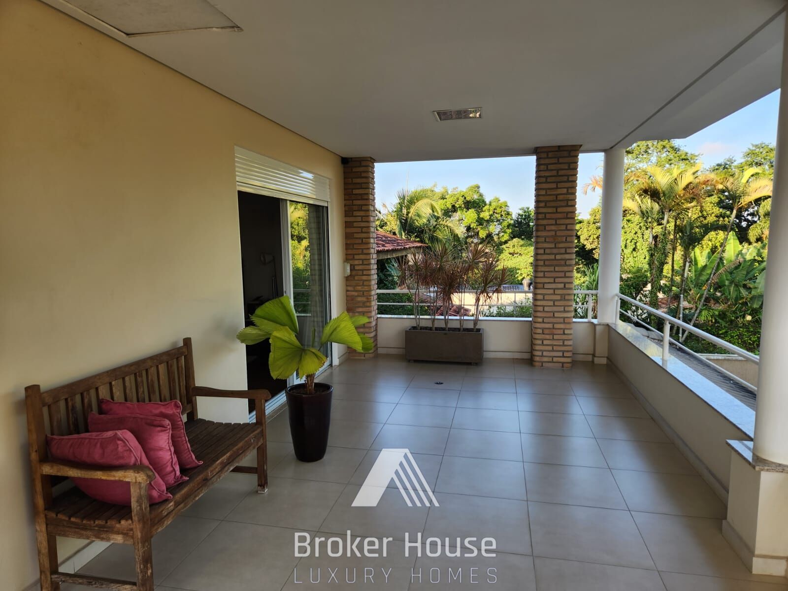 Casa à venda com 3 quartos, 350m² - Foto 22