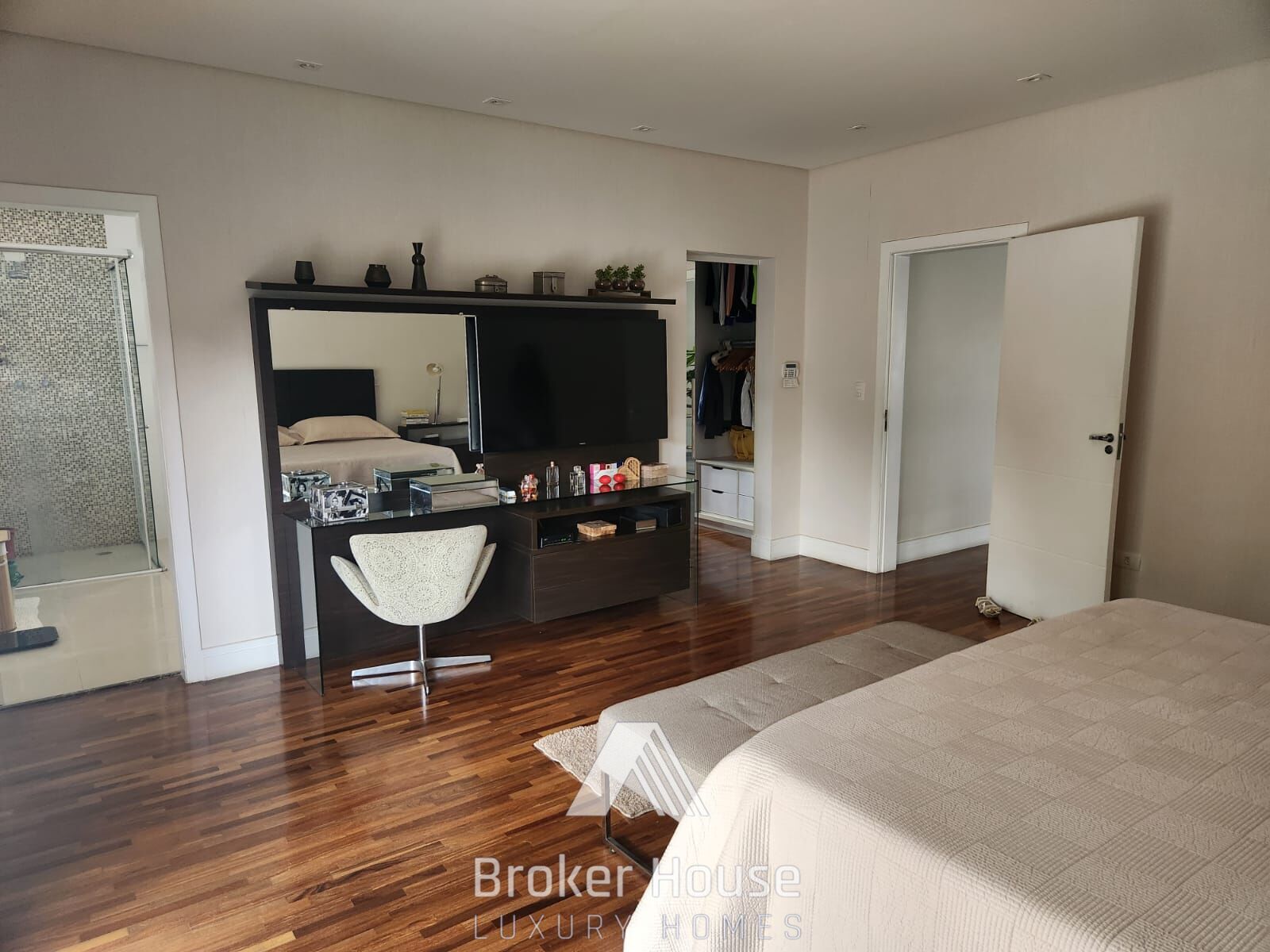 Casa à venda com 3 quartos, 350m² - Foto 25