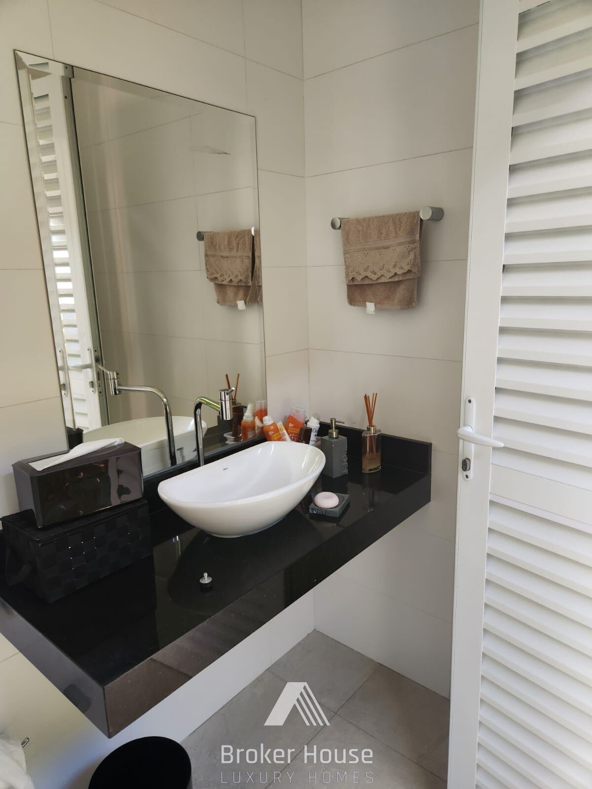 Casa à venda com 3 quartos, 350m² - Foto 34