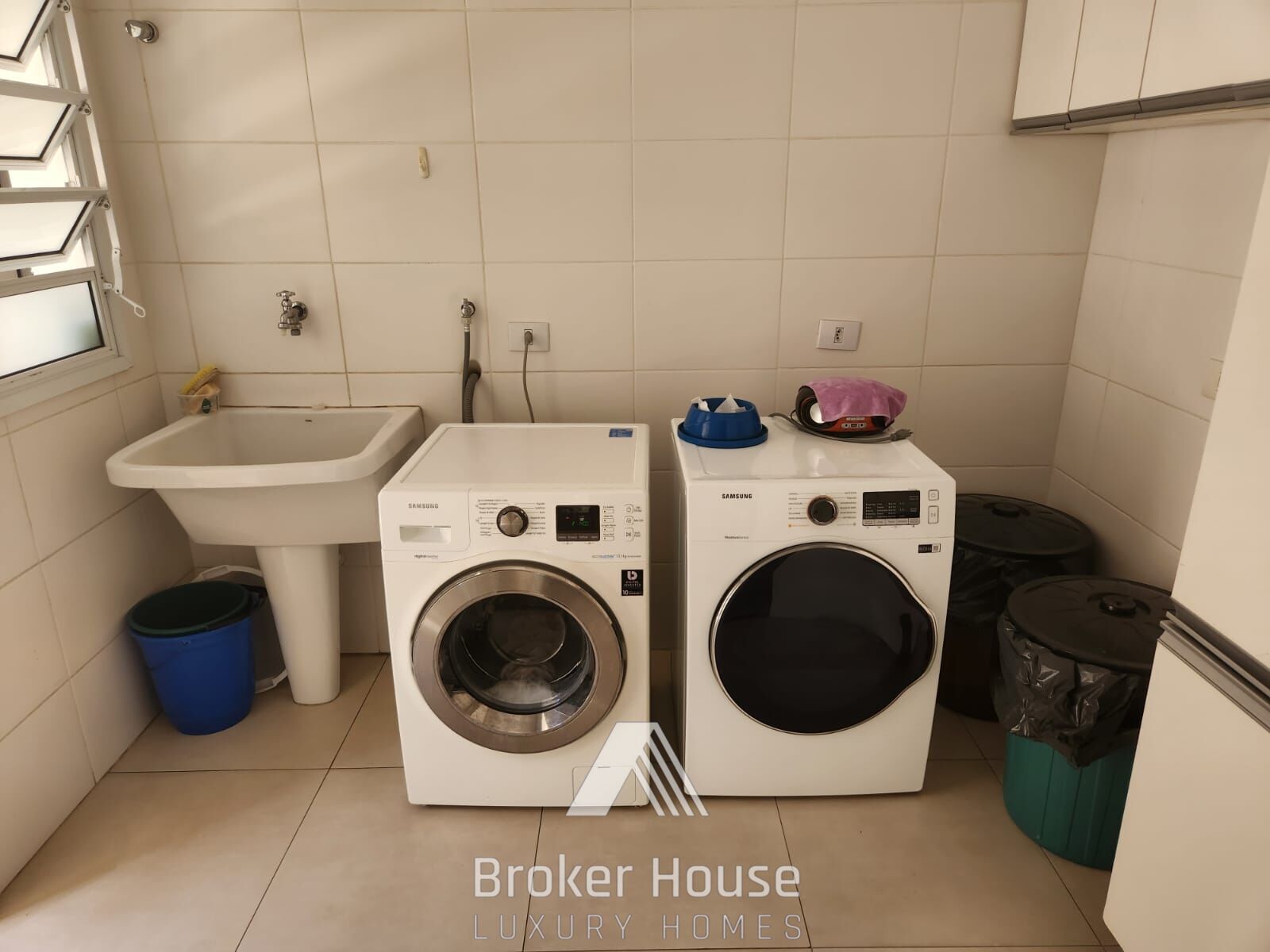 Casa à venda com 3 quartos, 350m² - Foto 35
