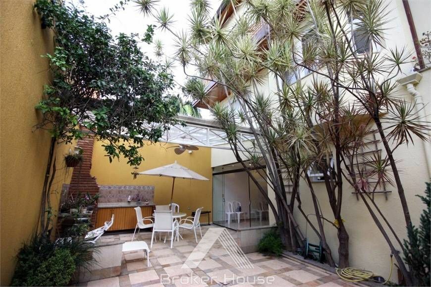 Casa de Condomínio à venda com 4 quartos, 260m² - Foto 3