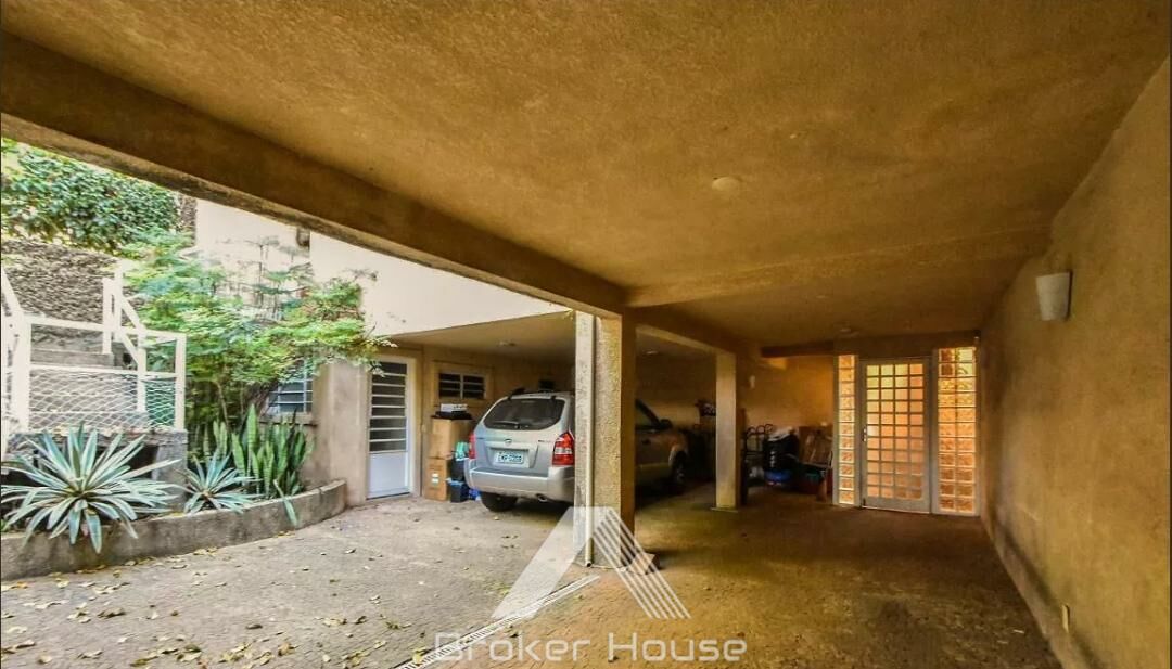 Casa à venda com 4 quartos, 370m² - Foto 36