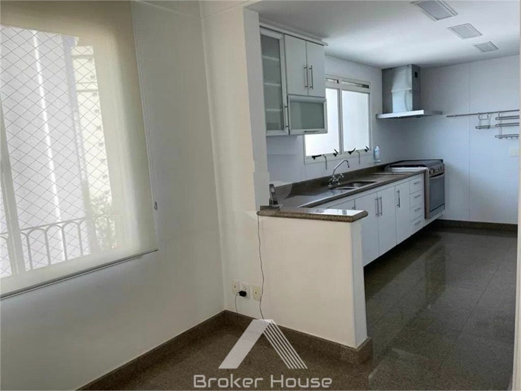 Apartamento à venda com 4 quartos, 253m² - Foto 8