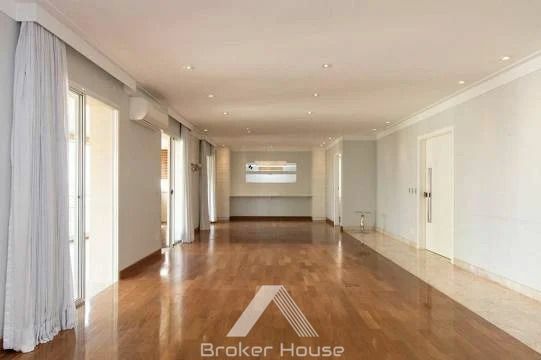 Apartamento à venda com 4 quartos, 253m² - Foto 1