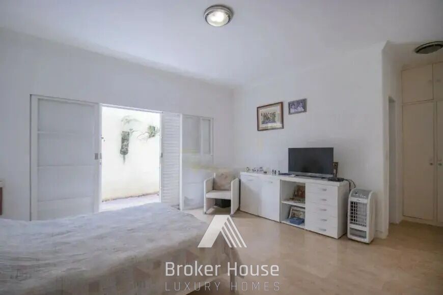 Casa, 4 quartos, 329 m² - Foto 22