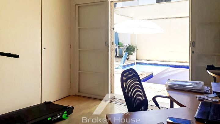Casa à venda com 4 quartos, 329m² - Foto 16