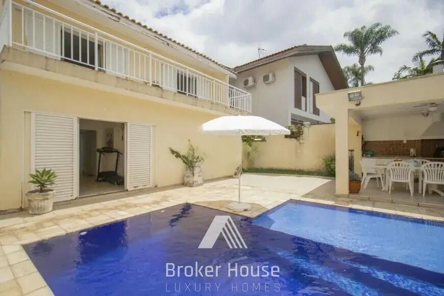 Casa, 4 quartos, 329 m² - Foto 2