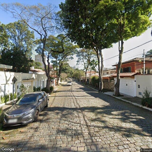 Imagem estática do "Street View" da localização