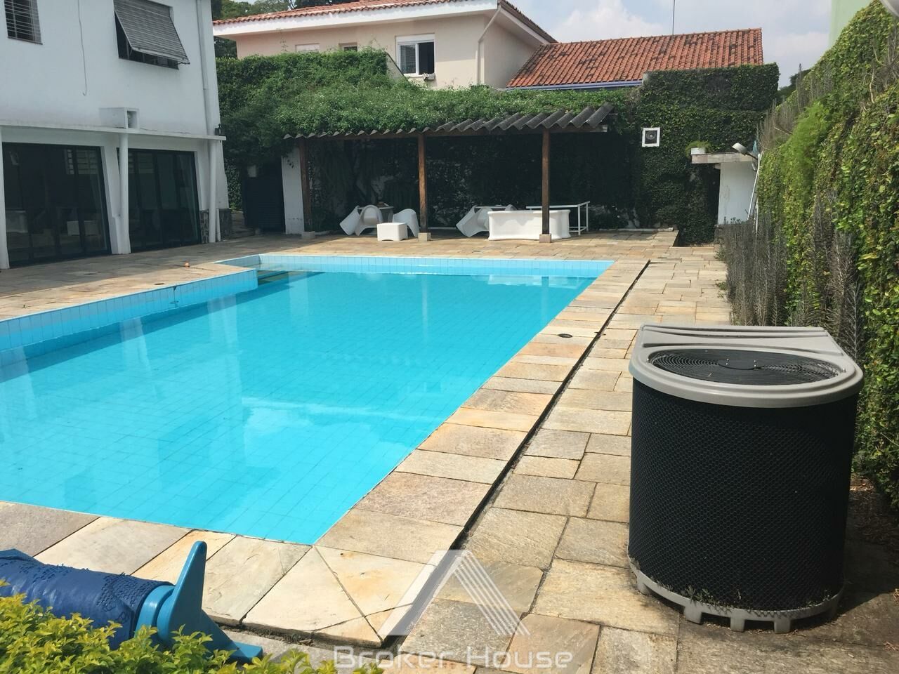 Casa à venda com 3 quartos, 700m² - Foto 3