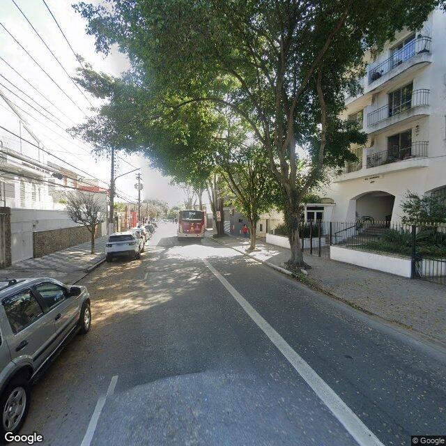 Imagem estática do "Street View" da localização