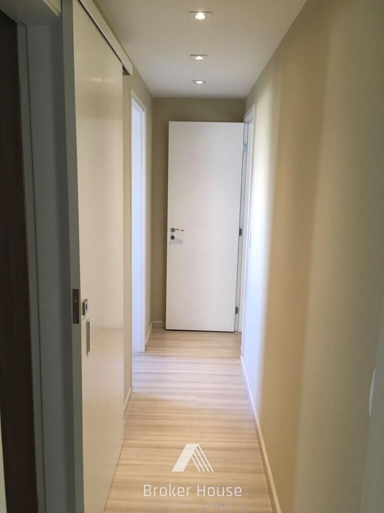 Apartamento à venda com 3 quartos, 142m² - Foto 8