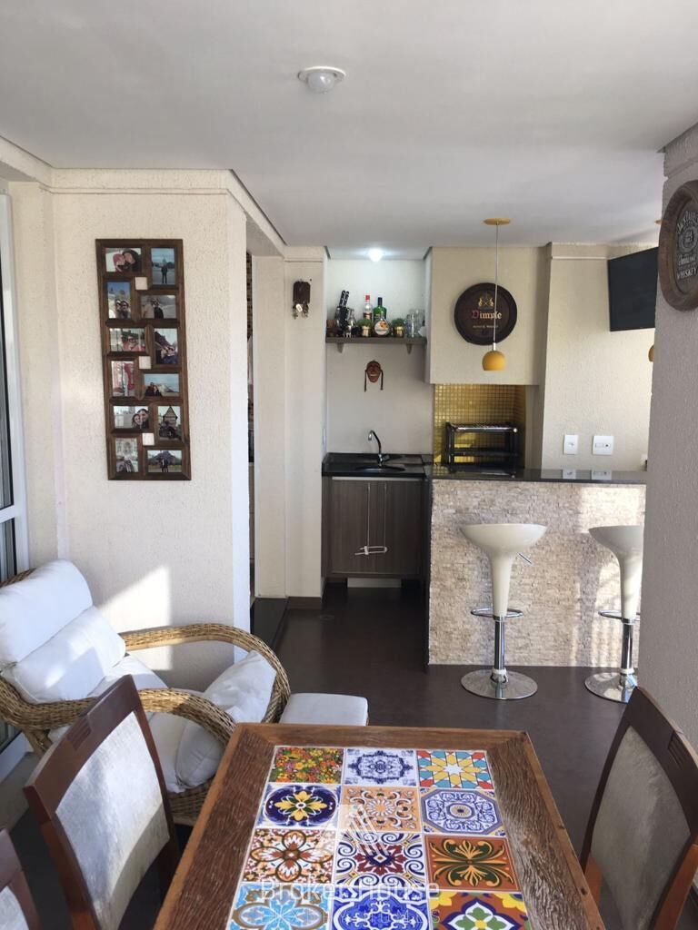 Apartamento à venda com 3 quartos, 142m² - Foto 6