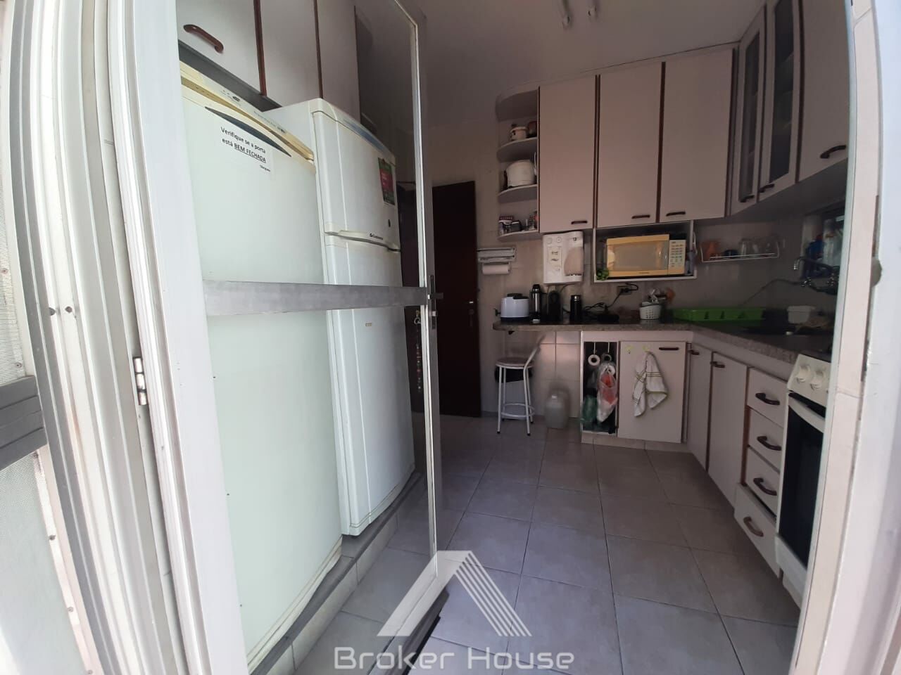 Casa à venda com 3 quartos, 184m² - Foto 15