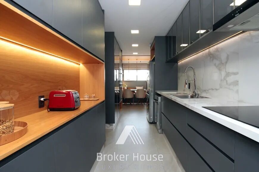 Apartamento à venda com 3 quartos, 181m² - Foto 12