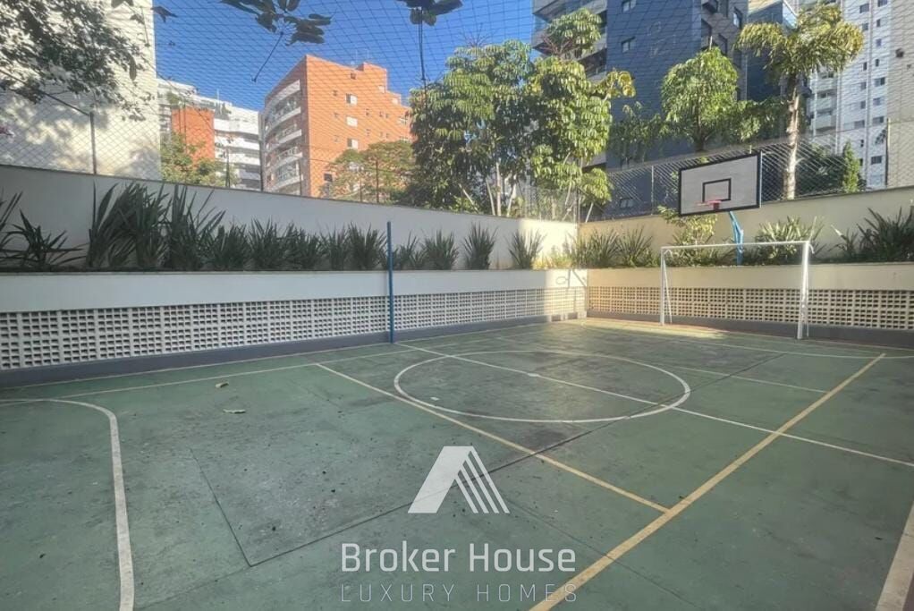 Apartamento à venda com 3 quartos, 200m² - Foto 30